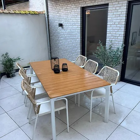 -hannah- Stijlvol,nieuw Vakantieverblijf